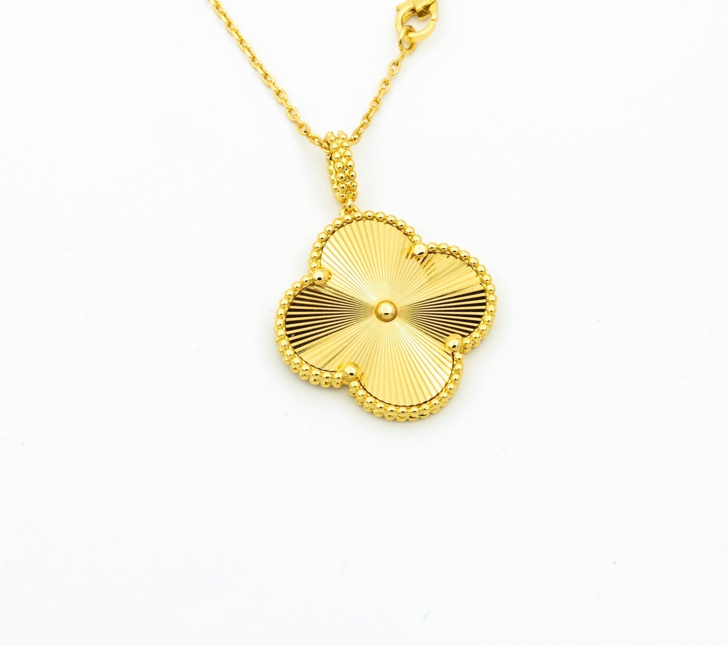 [Radiant Gem]¯CLOVER 25MM PEDANT NECKLACE GOLD