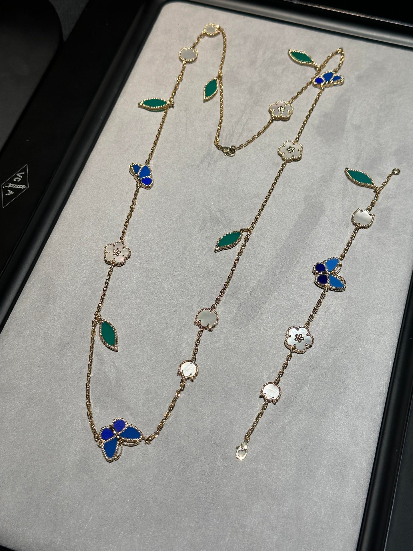 [Radiant Gem] 26 NEW CLOVER 15 MOTIFS LUCKY NECKLACE