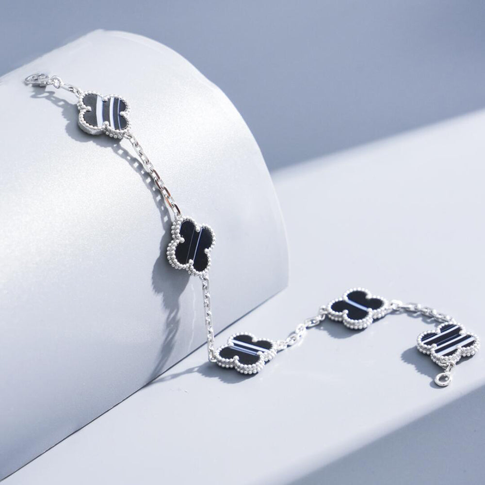 [Radiant Gem]¯CLOVER 5 MOTIF VEINED ONYX BRACELET SILVER