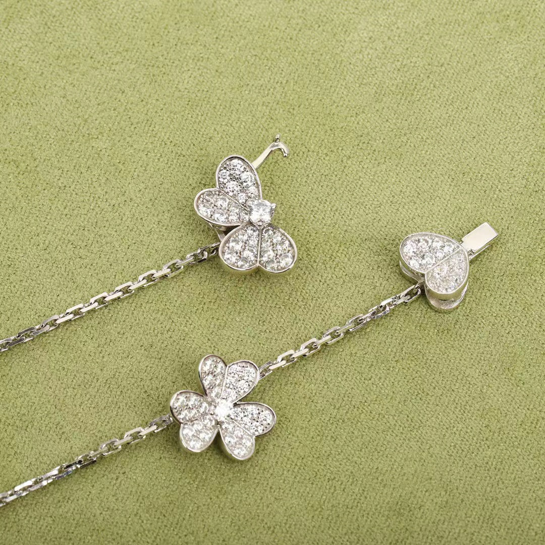 [Radiant Gem]¯FRIVOLE SILVER 9 FLOWERS NECKLACE