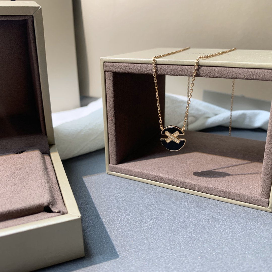 [Radiant Gem]¯JEUX DE PINK GOLD DIAMOND NECKLACE