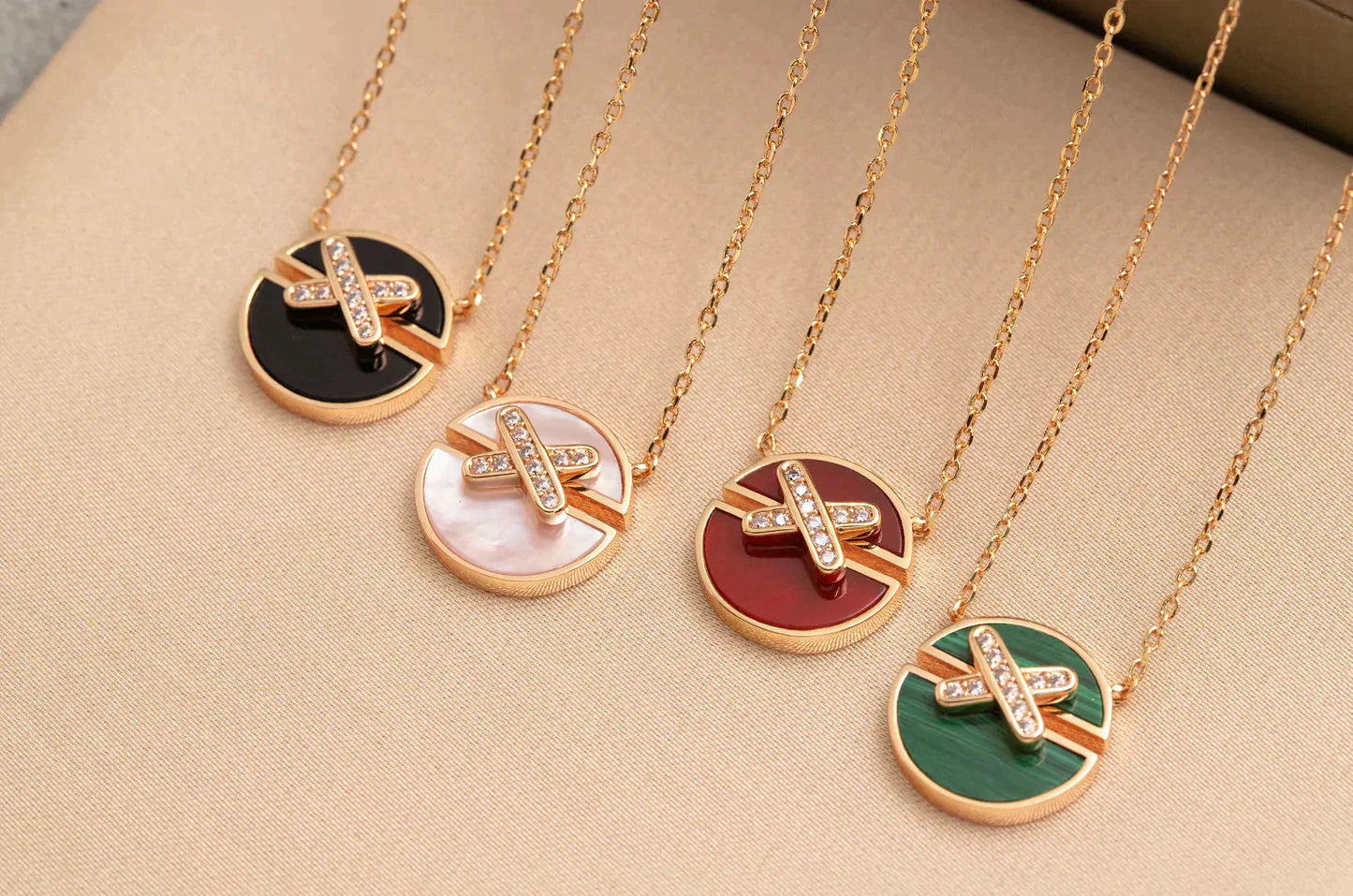 [Radiant Gem]¯JEUX DE ROSE GOLD DIAMOND NECKLACE