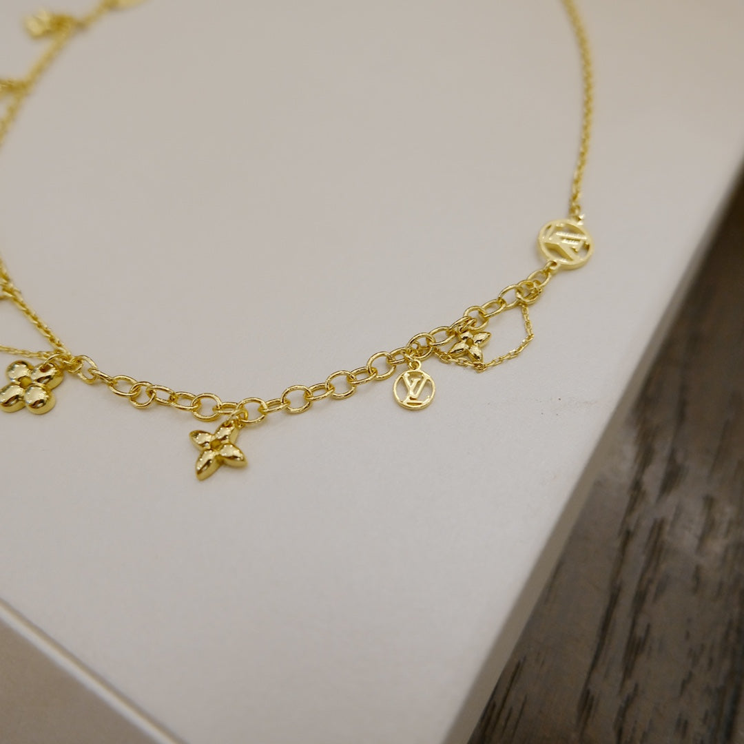 [Radiant Gem]¯BLOOMING SUPPLE NECKLACE BRASS