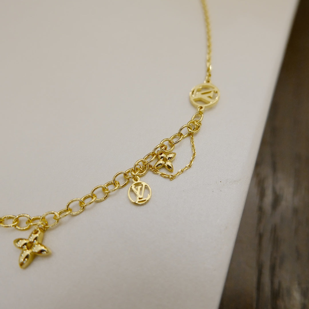 [Radiant Gem]¯BLOOMING SUPPLE NECKLACE BRASS