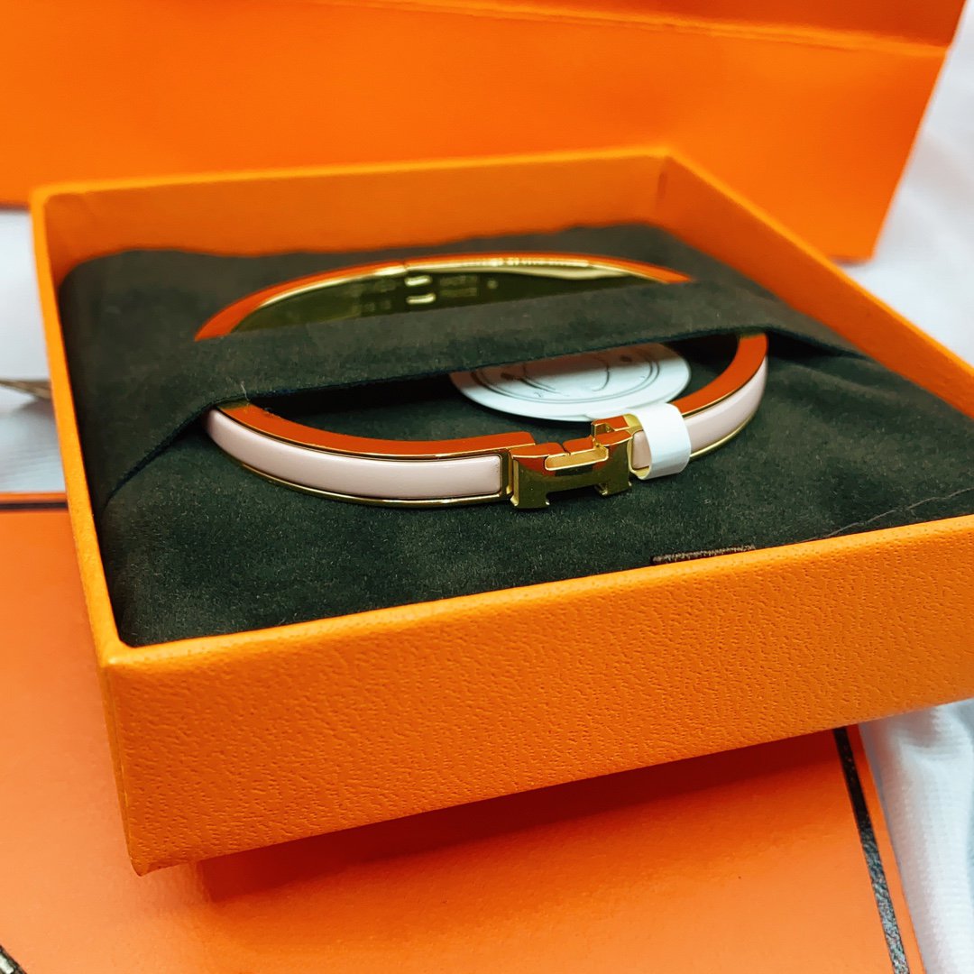 [Radiant Gem]¯CLASSIC HM CLIC  PINK 8MM ENAMEL BRACELET