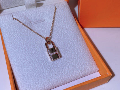 [Radiant Gem]¯HM ADVANCED NICHE LOCK HEAD NECKLACE DIAMONDS