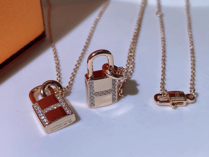 [Radiant Gem]¯HM ADVANCED NICHE LOCK HEAD NECKLACE DIAMONDS