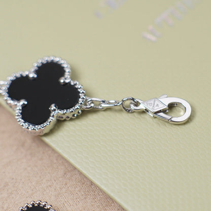 [Radiant Gem]New CLOVER 5 MOTIF ONYXS BRACELET COLLECTION