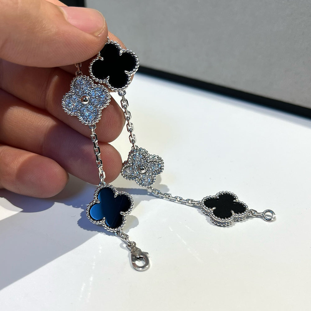 [Radiant Gem]New CLOVER 5 MOTIF ONYXS BRACELET COLLECTION