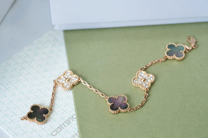 [Radiant Gem]New CLOVER 5 MOTIF GRAY MOP BRACELET COLLECTION