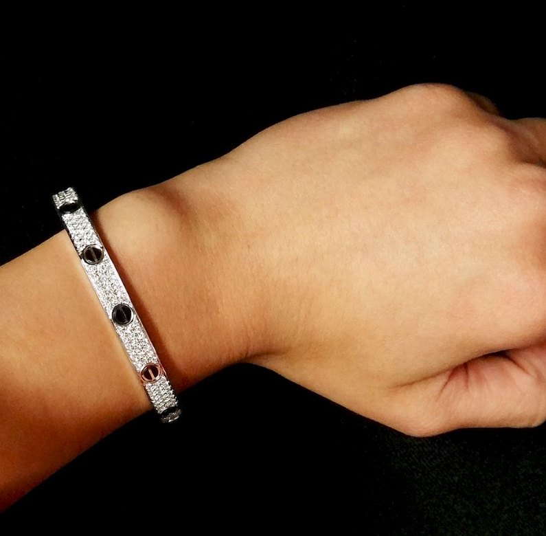 [Radiant Gem]¯LOVE BRACELET 6.1MM DIAMOND-PAVED CERAMIC