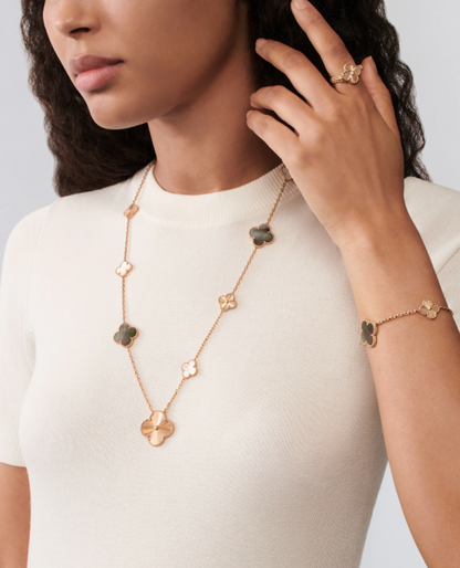 [[Radiant Gem]¯] 25 NEW CLOVER 15 MOTIFS GRAY MOTHER-OF-PEARL