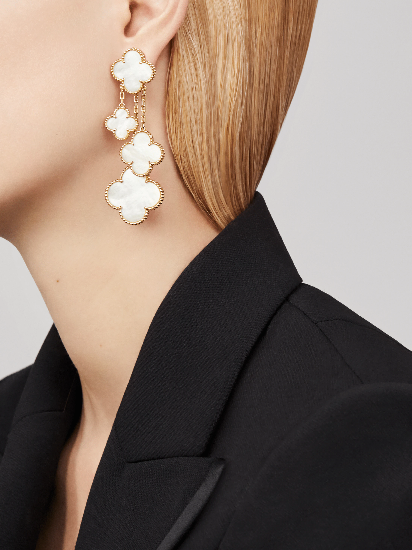 [Radiant Gem]¯CLOVER EARRINGS WHITE MOP 4 MOTIFS GOLD