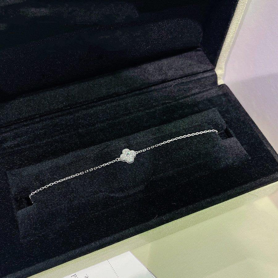 [Radiant Gem]¯CLOVER  SINGLE FLOWER BRACELET SILVER