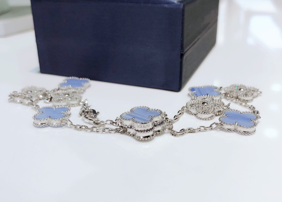 [Radiant Gem]¯CLOVER 10 MOTIFS CHALCEDONY DIAMONDS SILVER NECKLACE