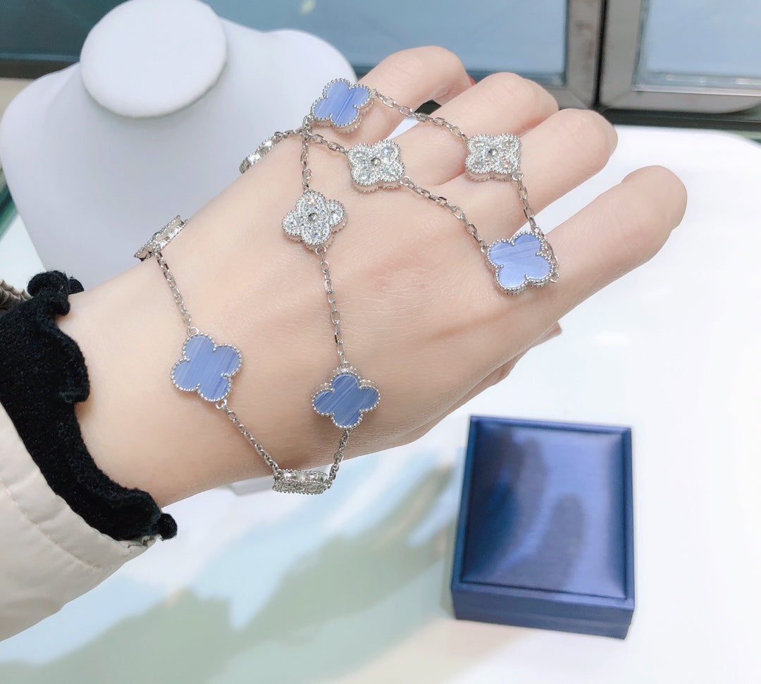 [Radiant Gem]¯CLOVER 10 MOTIFS CHALCEDONY DIAMONDS SILVER NECKLACE